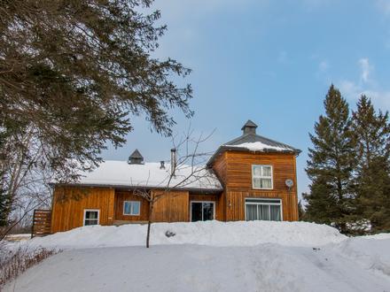 Rent a cottage - Eastern Townships - La Douce Rivière