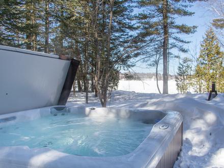 Cottage Rental - Lanaudière - Le Pavillon du Lac Vert - photos