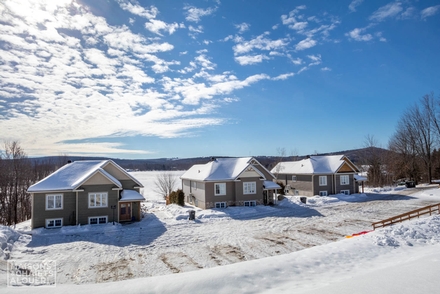 Cottage Rental - Central Québec - Domaine des Trois-Lacs - photos